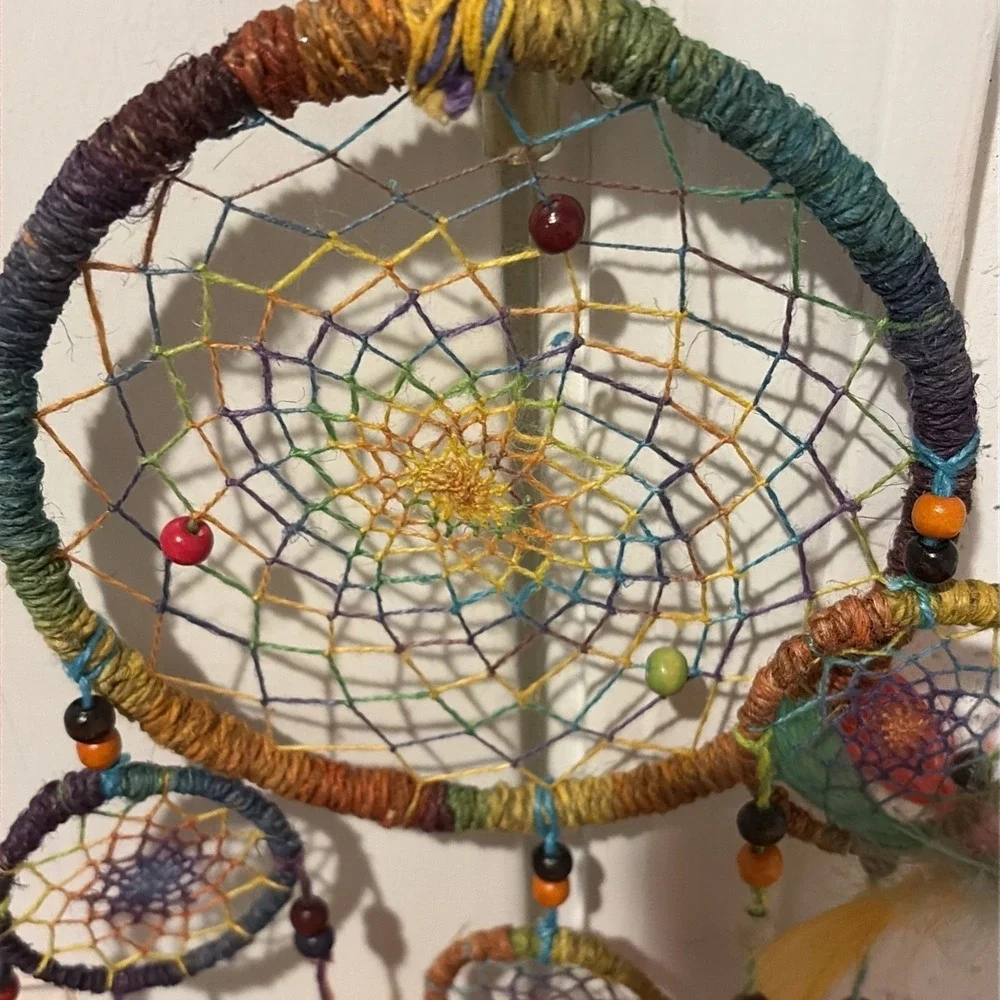 Dream catcher rainbow color dreamcatcher Purple green blue yellow orange EUC